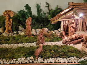 Durch die Adventszeit bis Weihnachten in Heilig Kreuz
